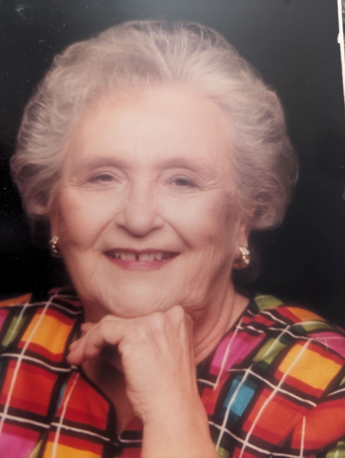 Obituary of Ernestine Joyce Calvin