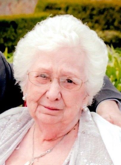 Obituary of Yvonne Mary LaBreck