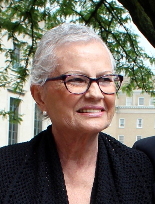 Obituario de Gloria J. Ciresi