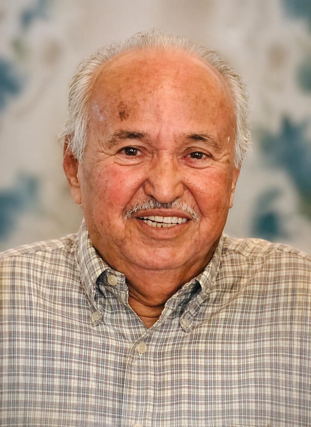 Obituary of Roberto T. Gamez