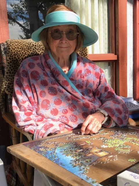 Obituary of Lise Desrosiers