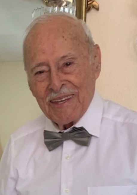 Obituary of Oscar Enrique Curioso
