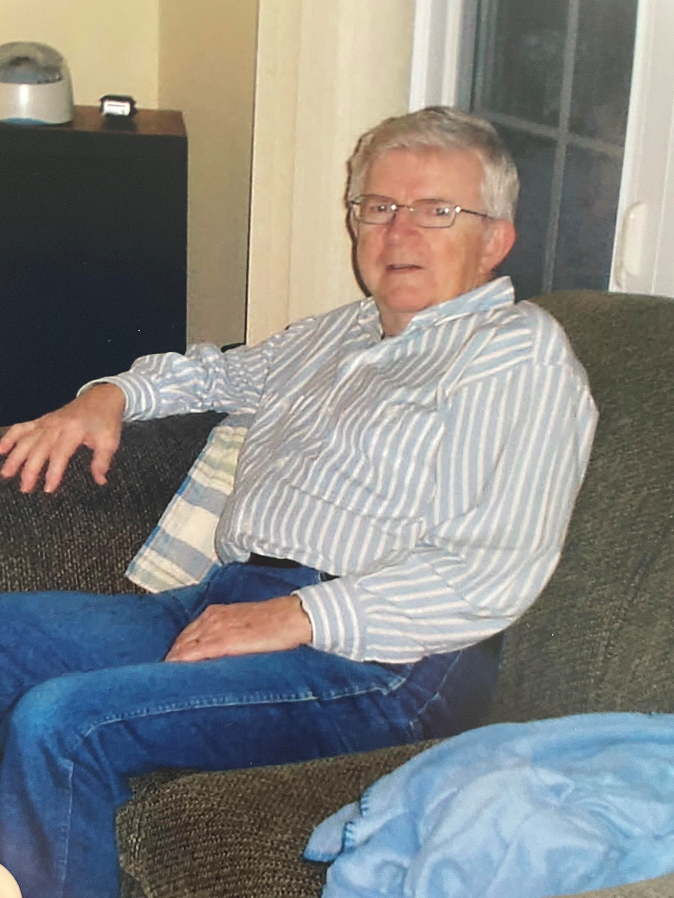 Obituario de Kenneth Gibson