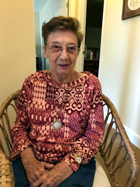 Avis de décès de Lois A. Radics