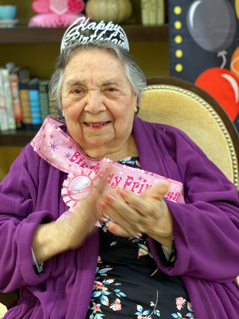 Obituary of Beatrice Gamboa Trevino