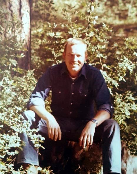 Obituario de Douglas George Fay