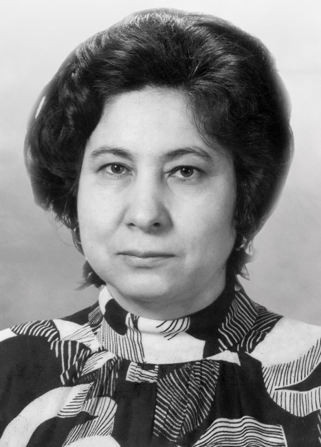 Obituary of Velia (Zegarelli) De Simone