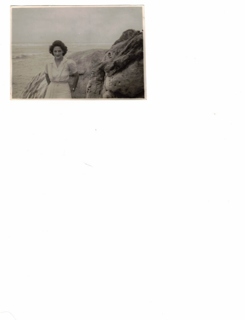 Obituary of Joan Diamond  Grace Wood