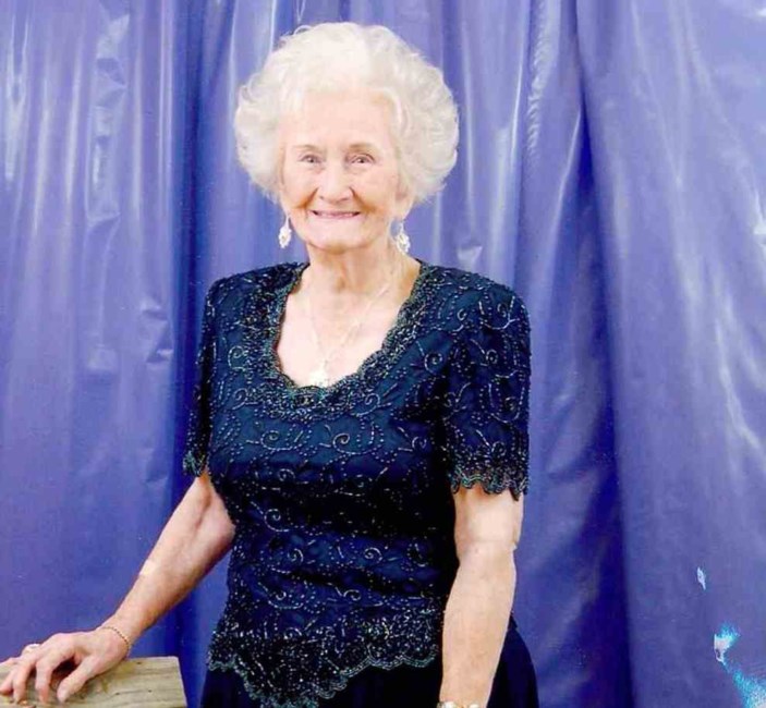 Obituary of Mildred B Morris