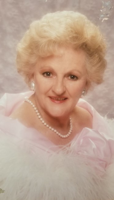 Obituary of Lillian Leggett