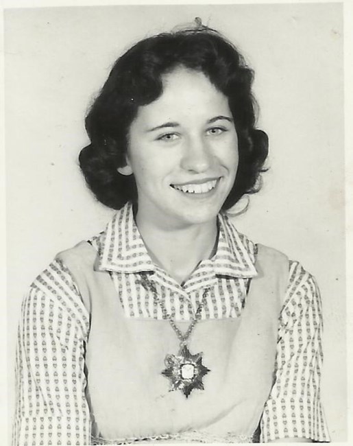 Obituary of Dorothy B Smith