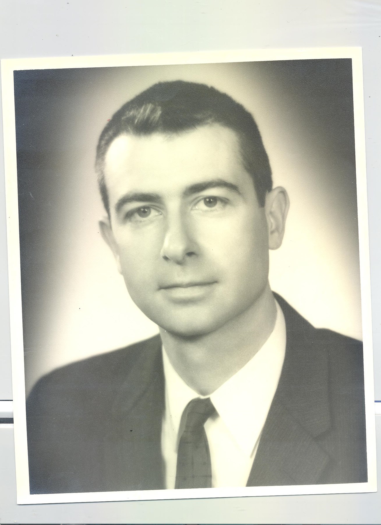 Obituary of Neil E. Bantly