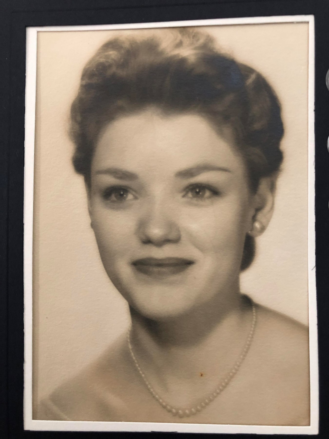 Obituary of Jo Ann Hazel Crasto