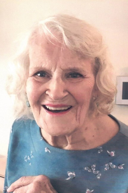 Obituary of Elizabeth "Betty" Minogue Schnieders