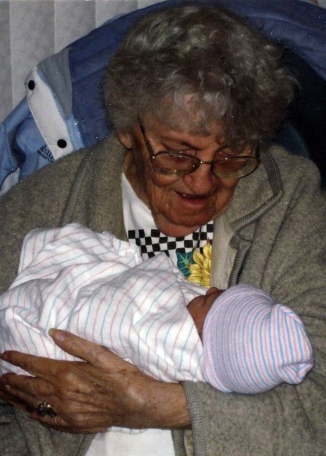 Obituary of Marie M. Hammond