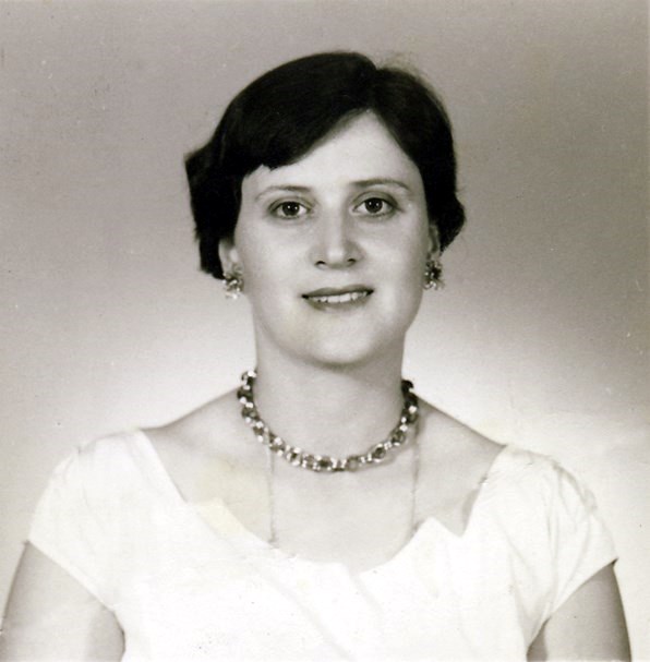 Obituary of Mary Genuis