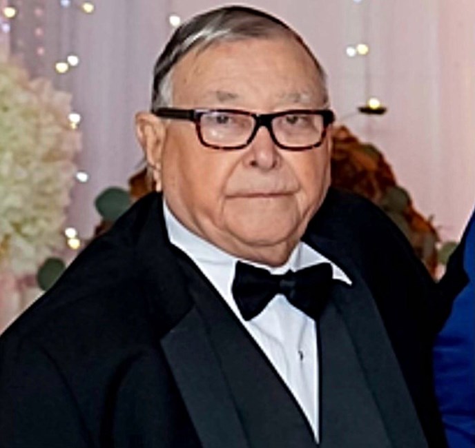 Obituary of Francisco N Castillo