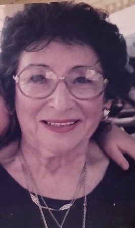 Obituary of Helen Charlop