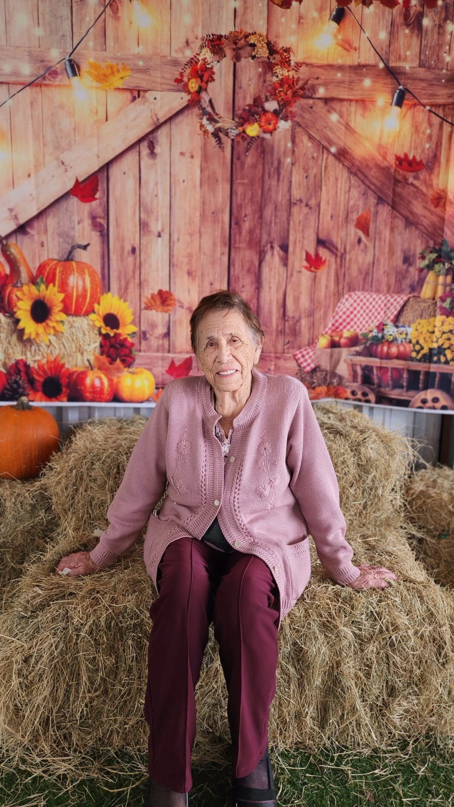 Obituario de Esther M. Solis