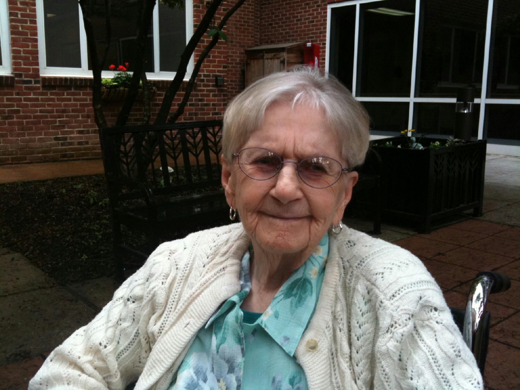 Obituary of Dorothy DeRosa Wetzel