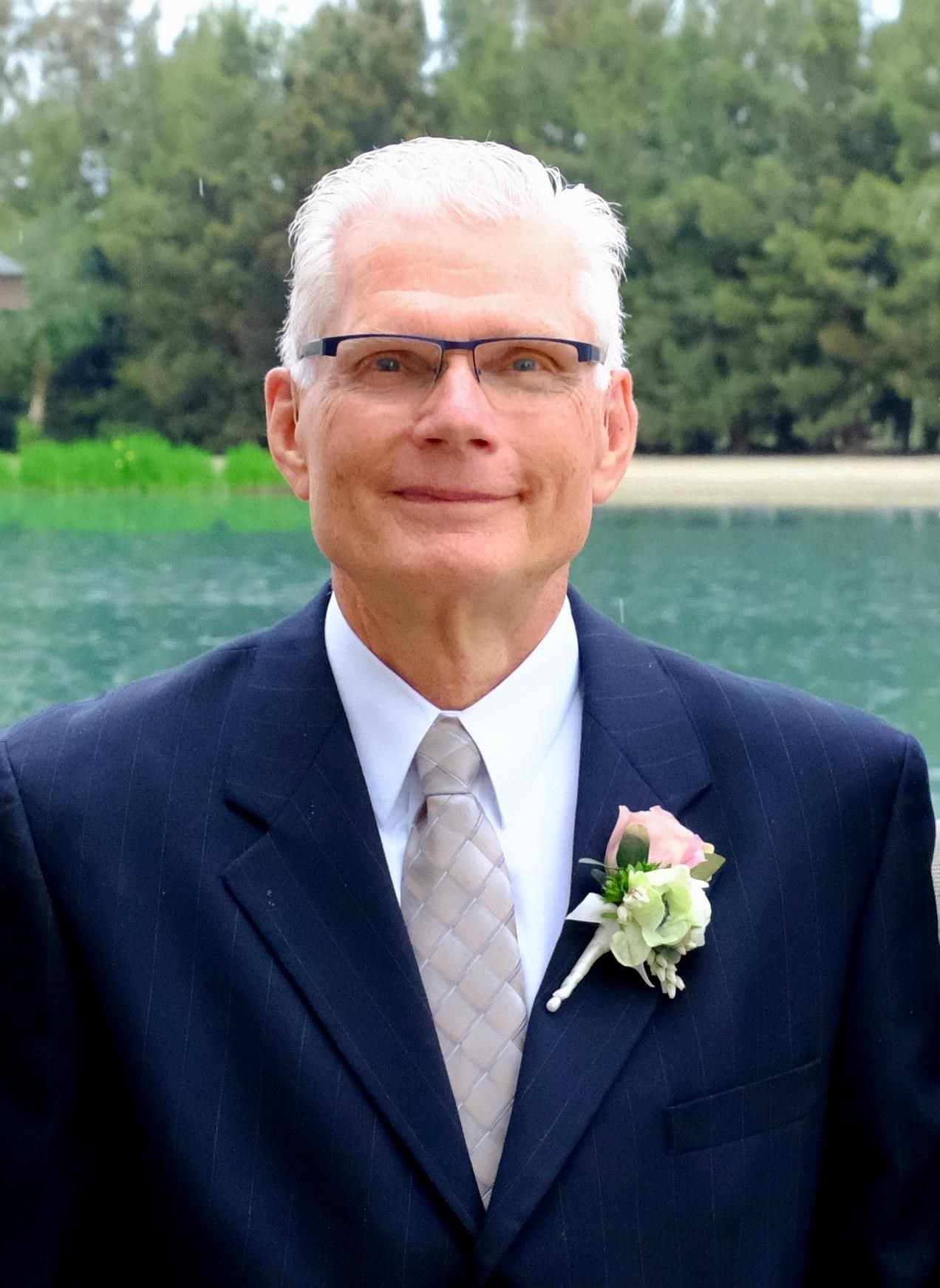 John DeLeeuw Obituary - Visalia, CA