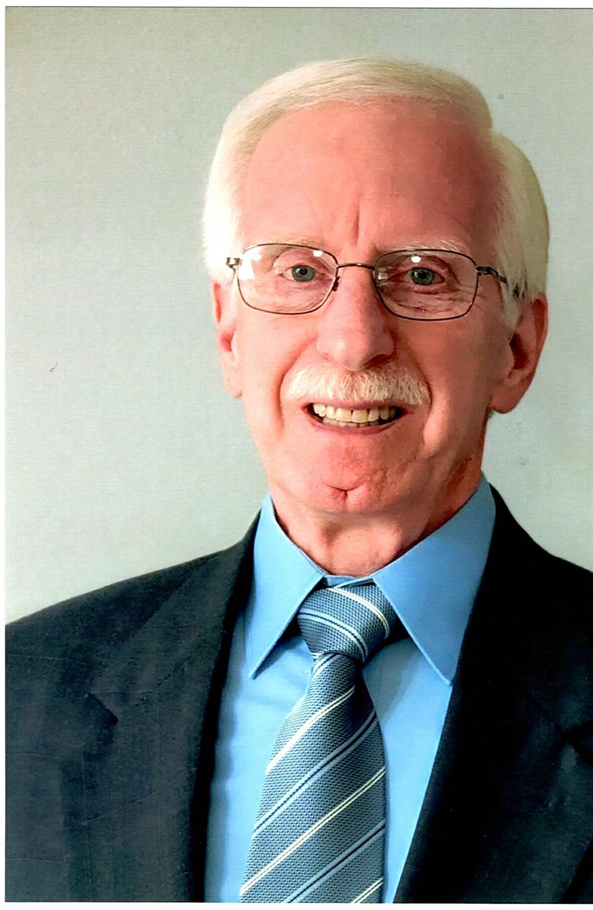 Obituary of Rodger N. Phillips