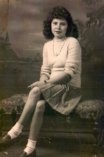 Obituary of Eva Phyllis Santillanes