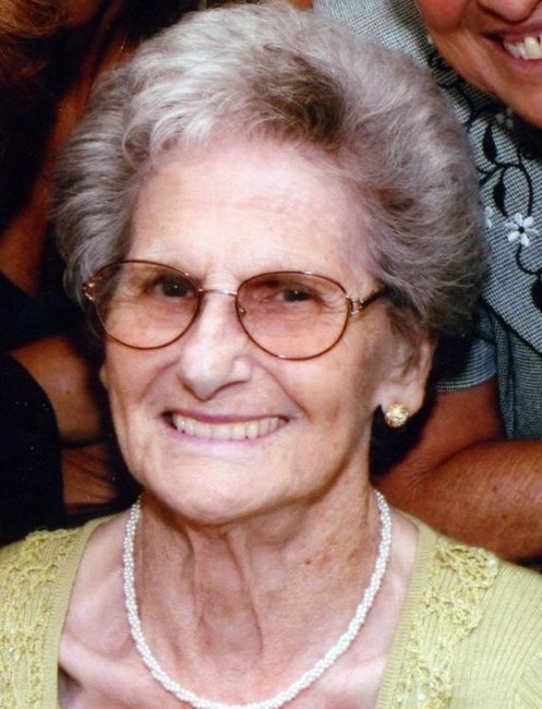 Obituario de Mrs. Edna May Wright Crowe