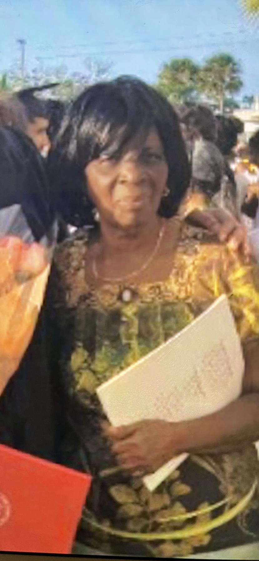 Obituary of Laurel J. Davis