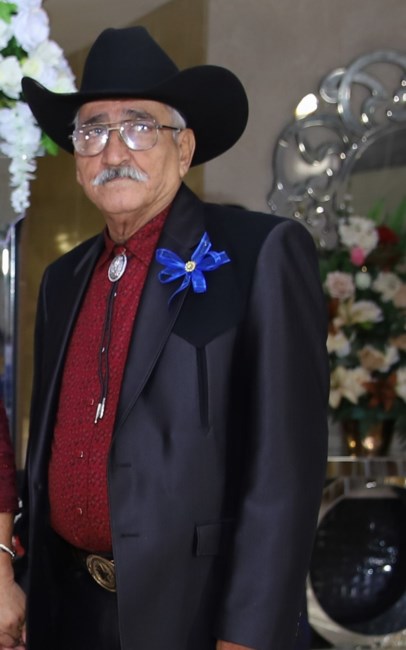 Obituary of Ezequiel Benavides