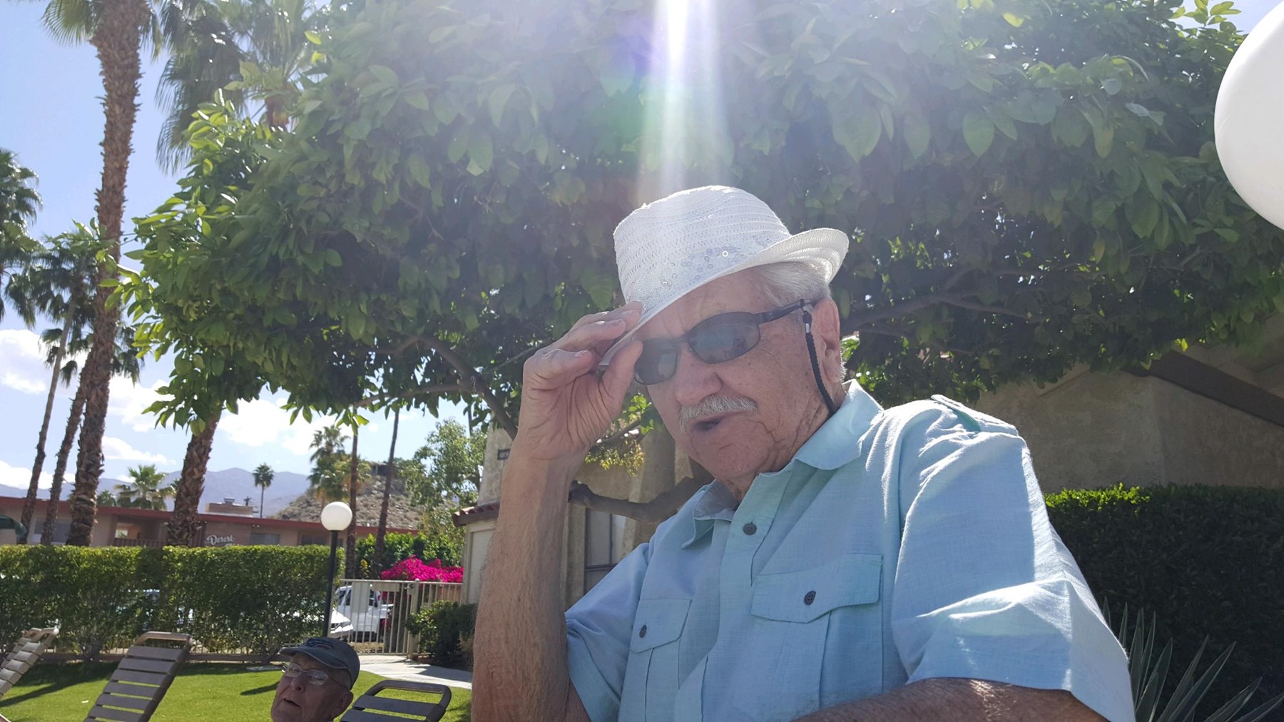 Obituary of Winston Lee Hoffman