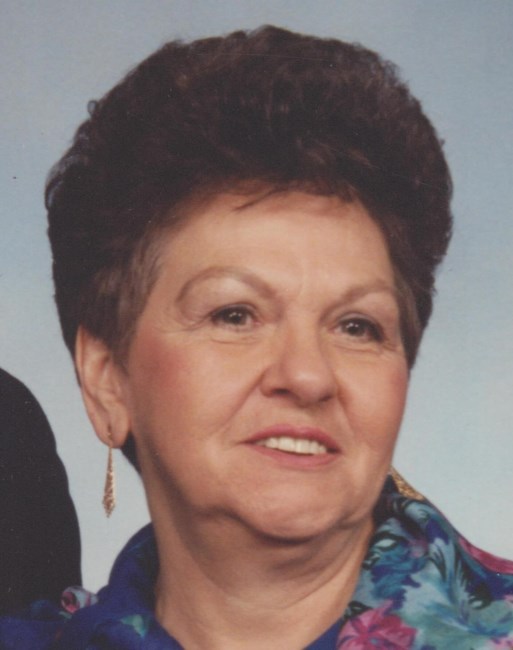 Obituary of Naoma J Walsh