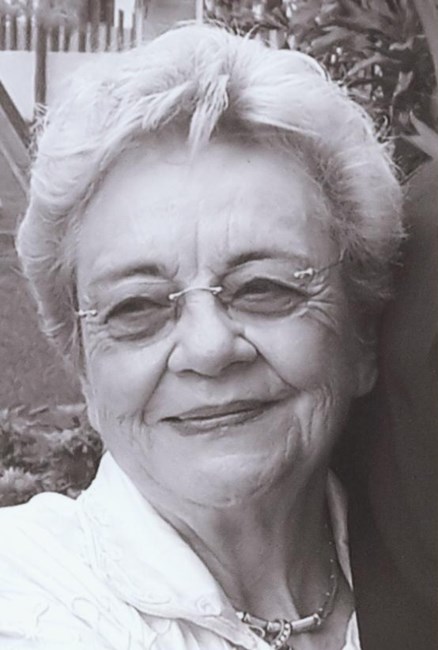 Obituario de Lois D. Wiedbrauk