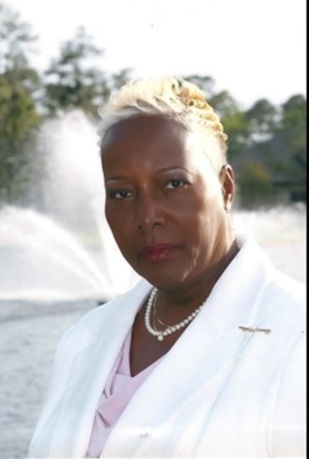 Obituario de Hazel Adell Leonard-Collins