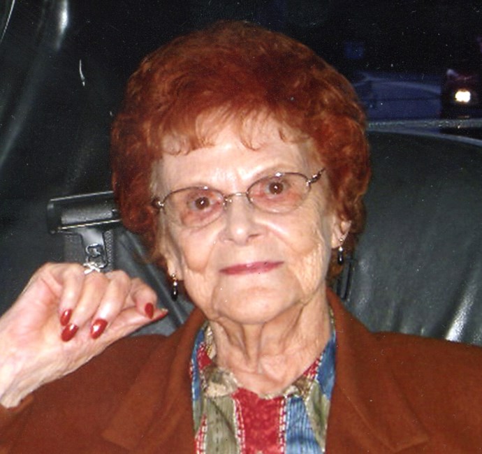 Avis de décès de Mary Elizabeth Carlton