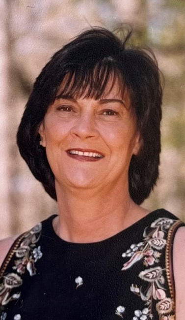 Obituario de Johnette Cavender Malone