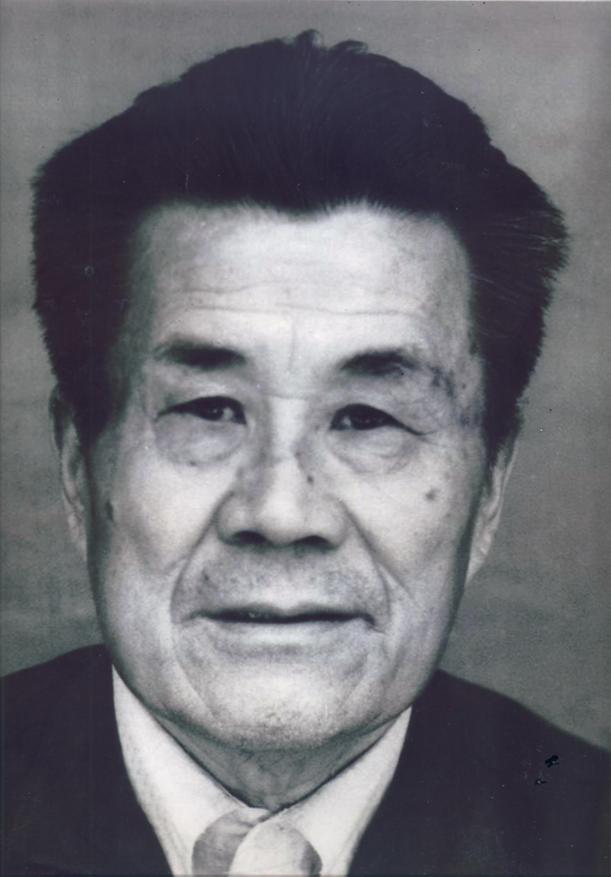 Obituary of Ping Guan Wang