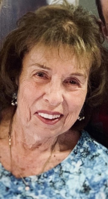 Obituary of Jane Vivian Pflughaupt