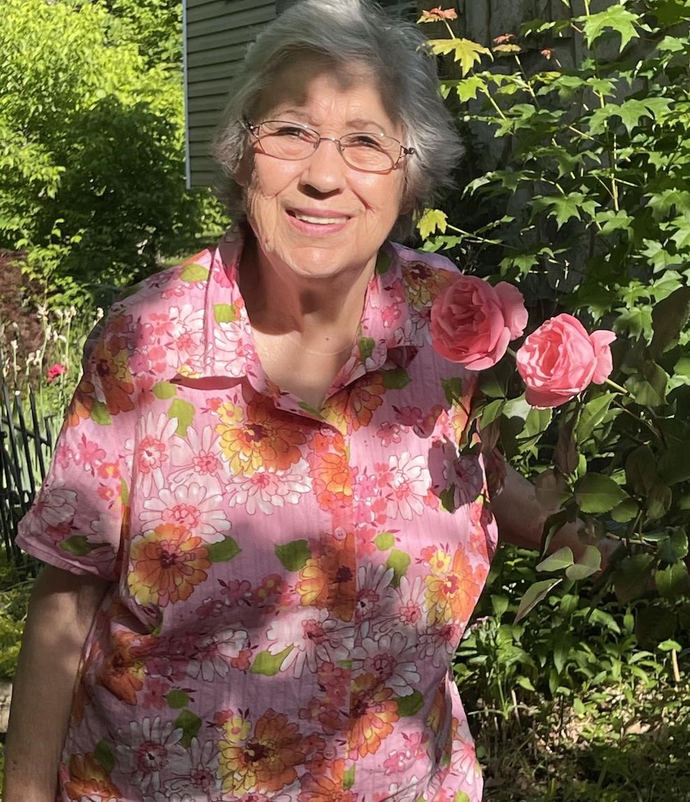 Obituario de Betty Gail Burchell