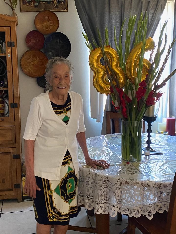 Obituary of Aurelia Lopez de Garcia