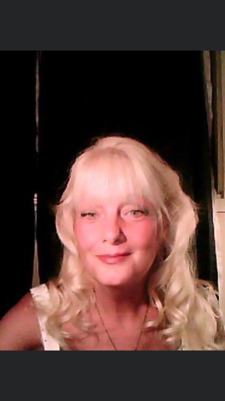 Obituario de Suzanne J. Martin