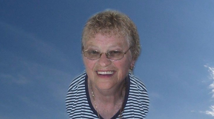 Avis de décès de Dolores Sylvia Brownlee