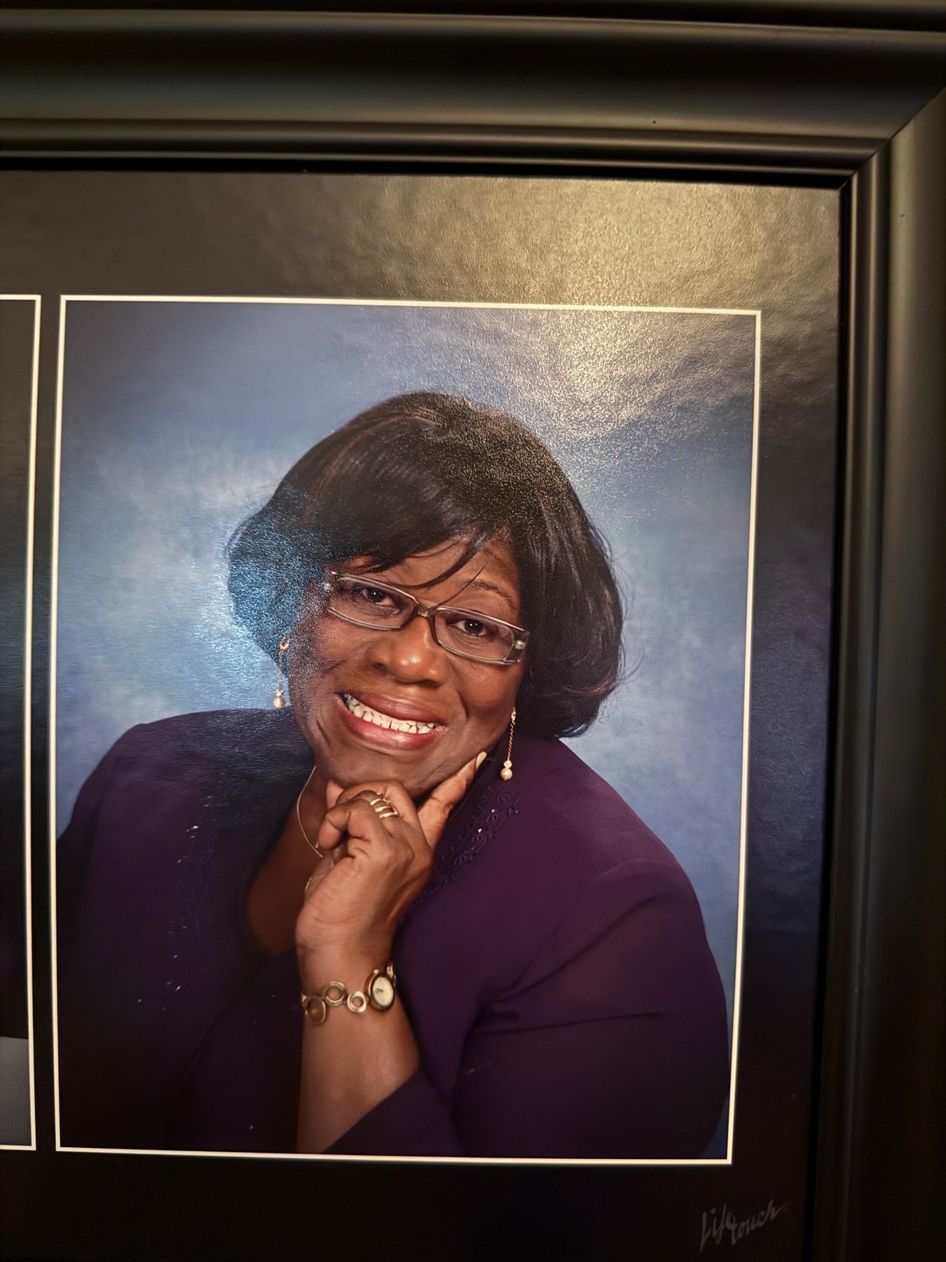 Obituary of Inez Leonie Smythe