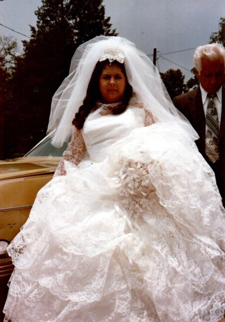 Obituary of Minerva Casares