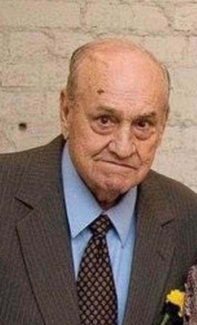 Obituary of Kenneth Warren