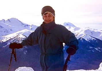 Obituary of Janis Hirsch