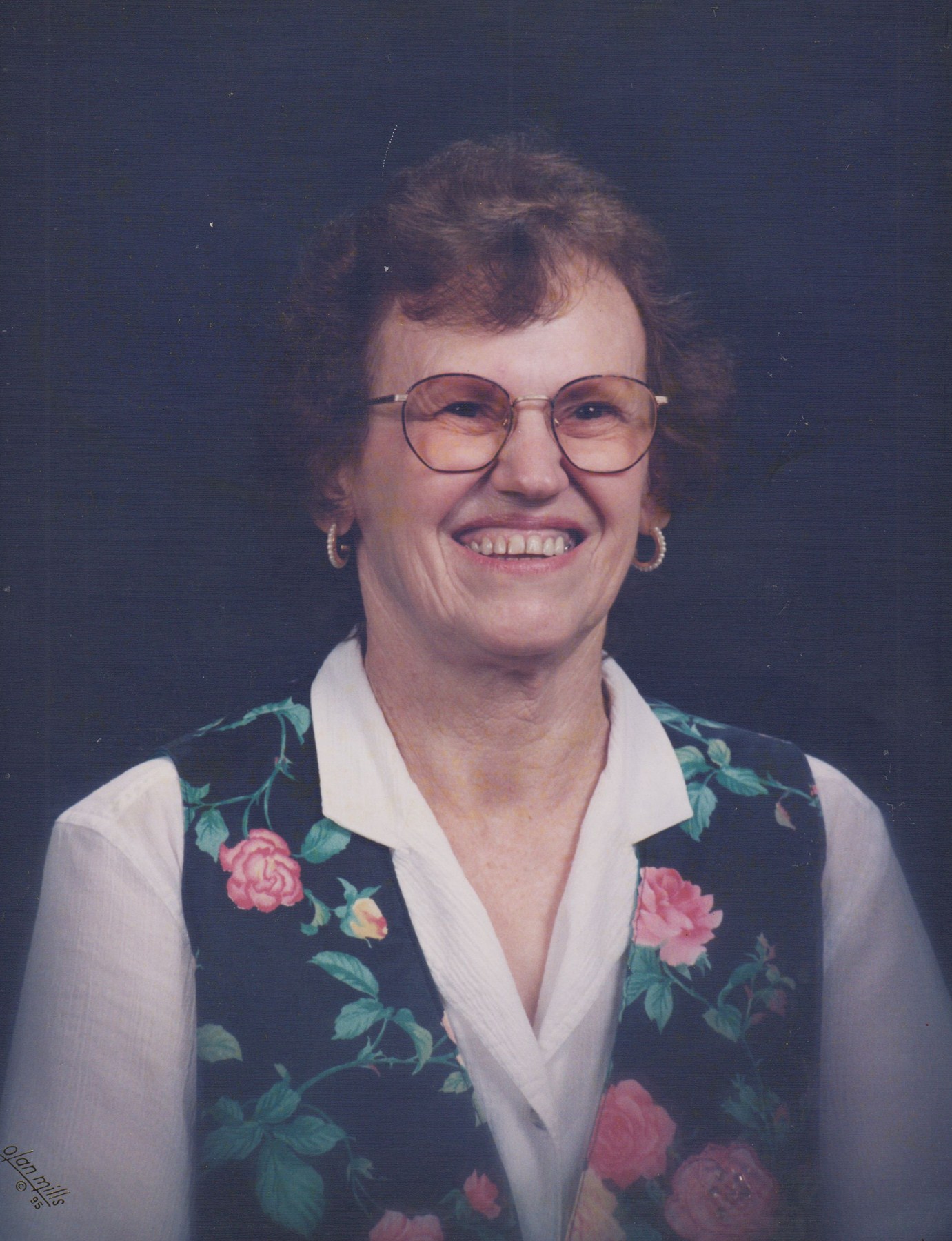 Obituario de Esther Louise Willis