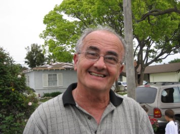 Obituario de Kenneth Merton  Howe