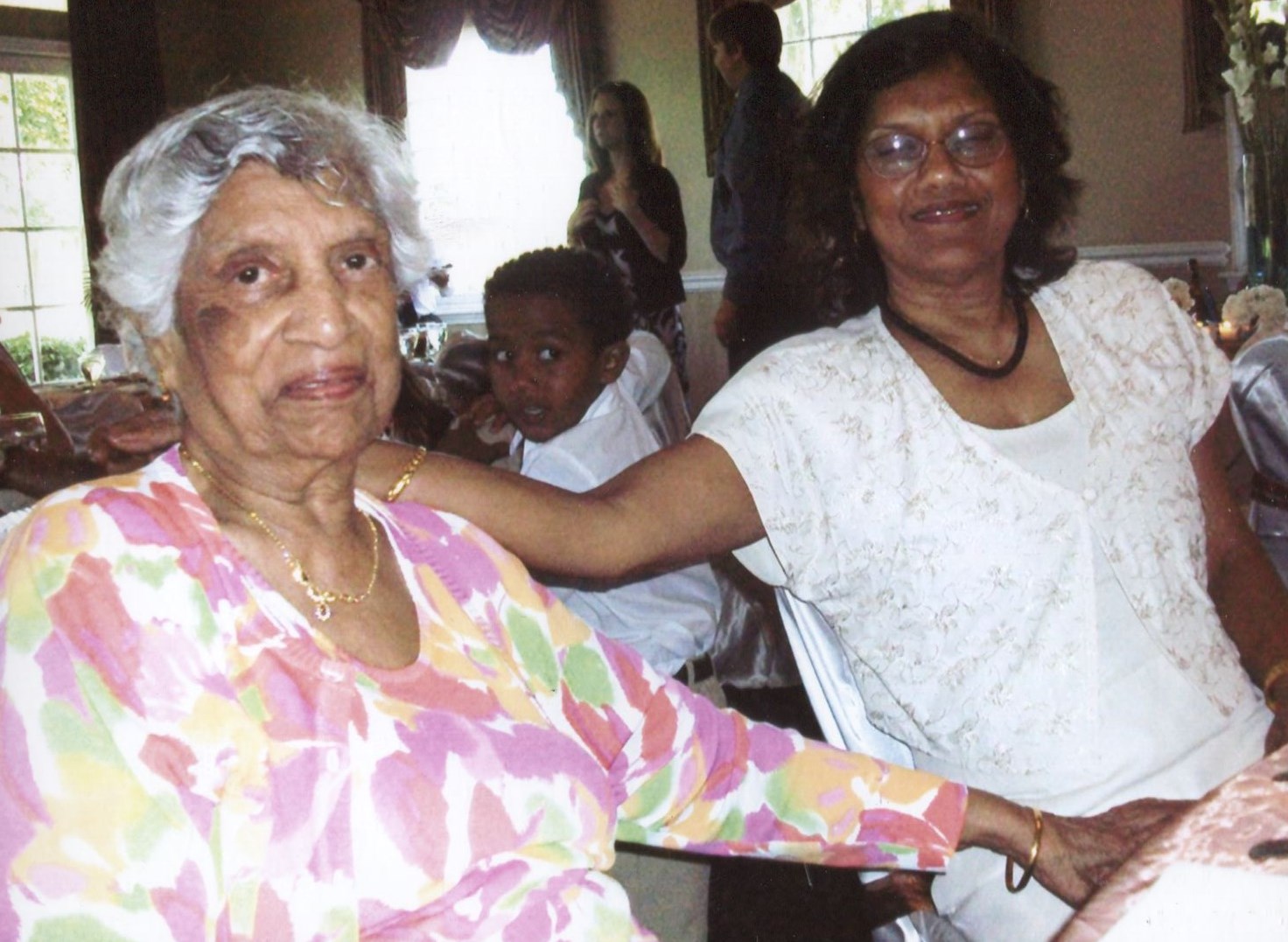 Obituary of Esperance Maria Fernandes