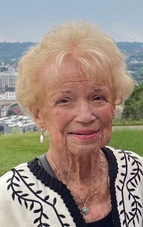 Obituary of Lucinda Kirch